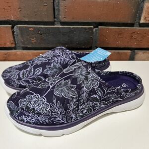 Vera Bradley Cloud Mules Shoes Purple Floral Slip on Quilted Womens Size 7